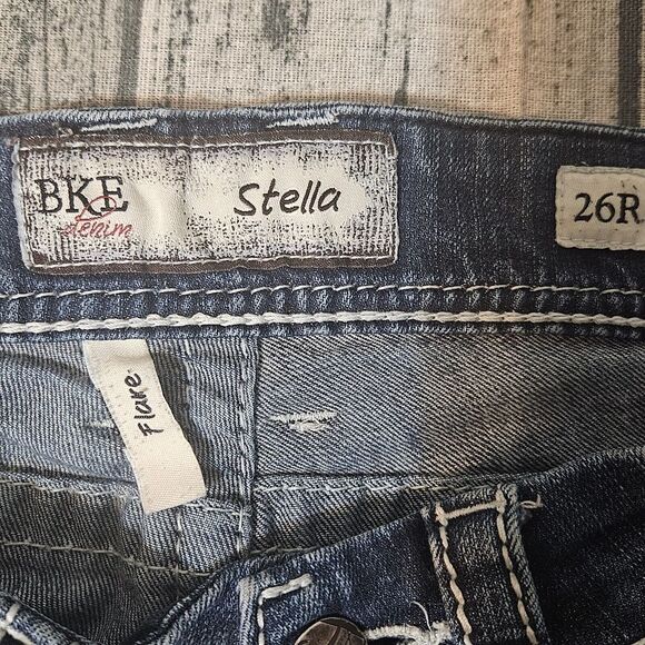 BKE Jeans Womens 30X31 Blue Stella Flare Bootcut Distressed Mid Rise Zip City - Picture 10 of 12